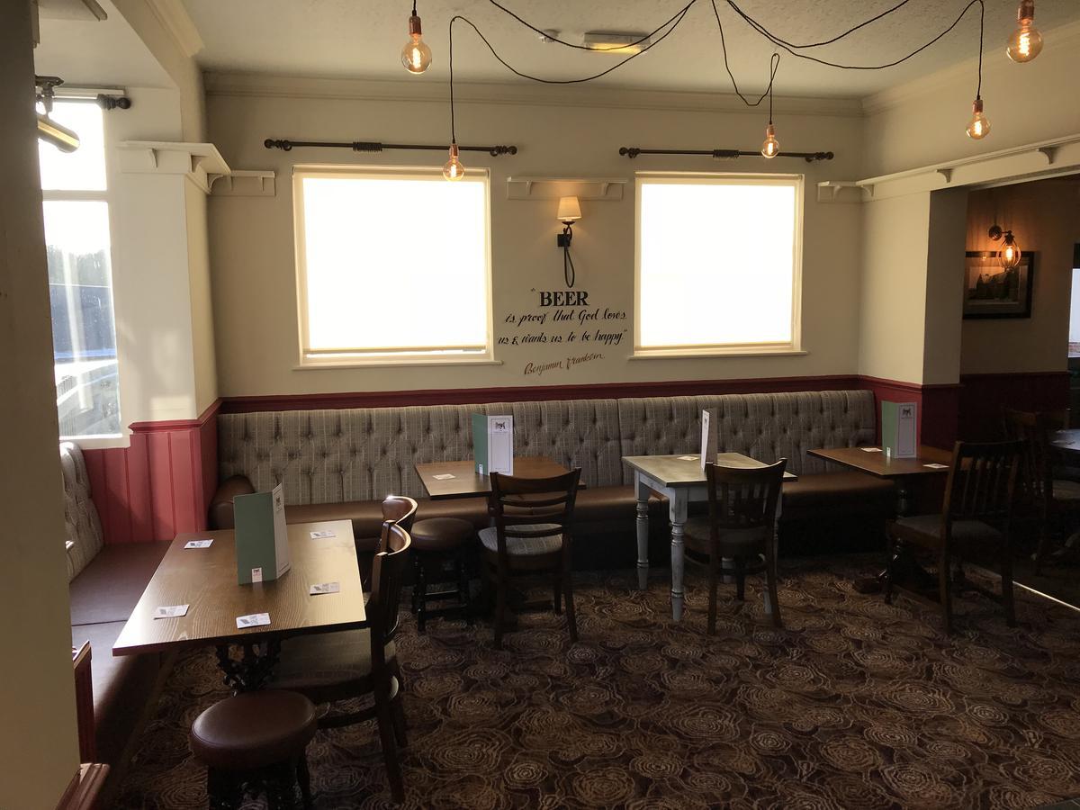 Hotel The Norfolk Arms, Chapeltown Sheffield Exterior foto
